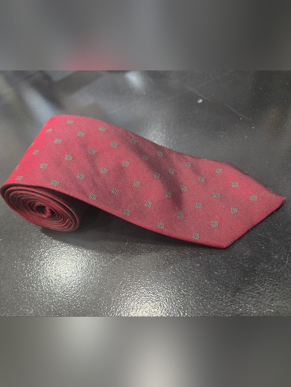 Kenneth Gordon Hand Sewn Silk Foulard Tie